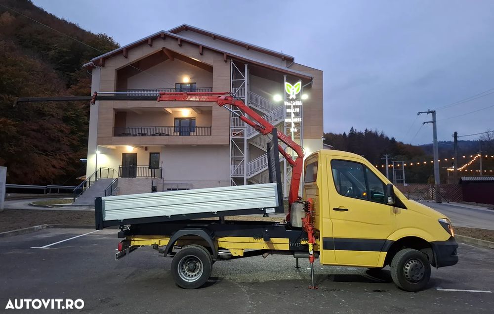 Mercedes-Benz Sprinter - 3