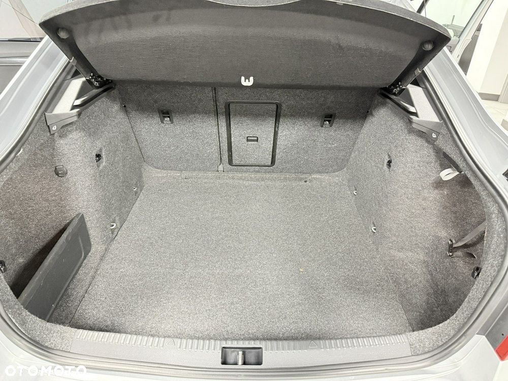 Skoda Octavia 2.0 TDI RS - 39