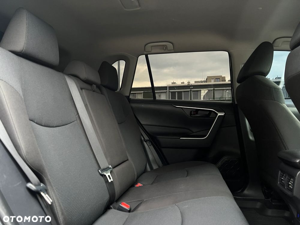 Toyota RAV4 - 25