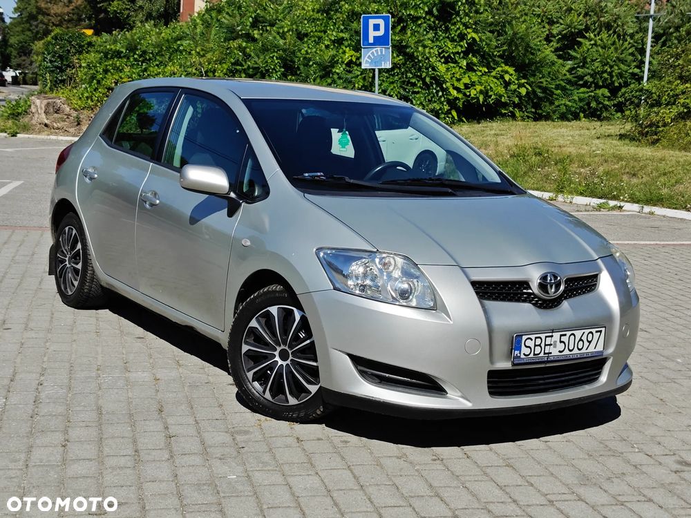 Toyota Auris 2.0 D-4D Premium - 3