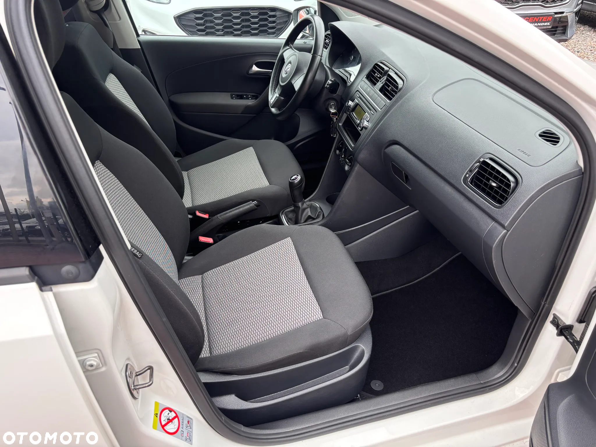 Volkswagen Polo 1.4 Style - 15