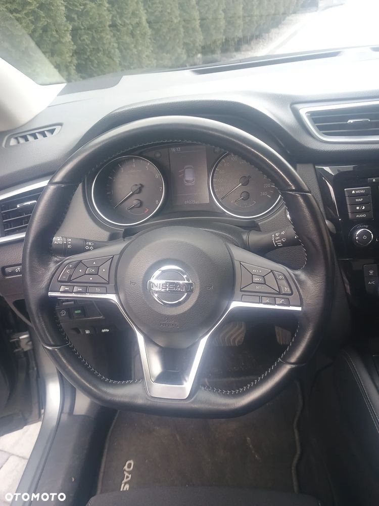 Nissan Qashqai 1.3 DIG-T N-Connecta DCT - 10