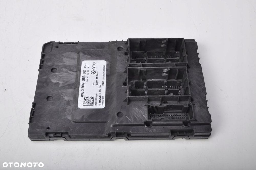 AUDI A4 B9 MODUŁ KOMFORTU 8W0907063BC - 1