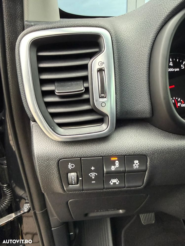 Kia Sportage 1.6 GDI 2WD SPIRIT - 31