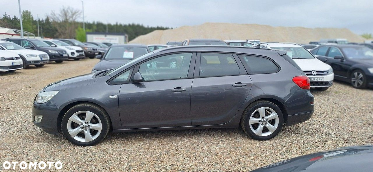 Opel Astra - 4