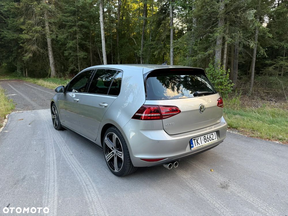 Volkswagen Golf 2.0 TDI BMT GTD - 2