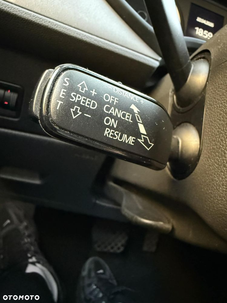 Seat Leon 2.0 TDI FR S&S DSG - 11