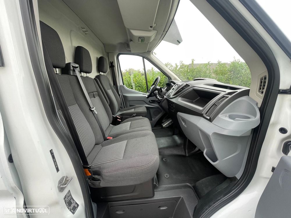 Ford Transit - 20