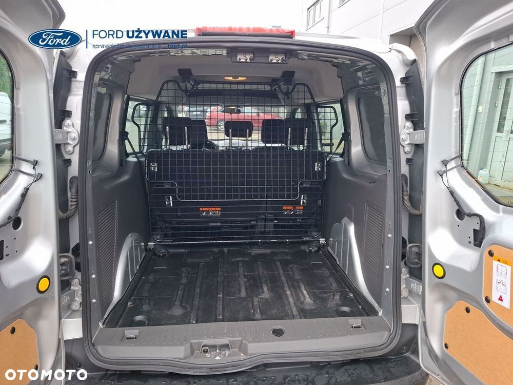 Ford Transit Connect - 11