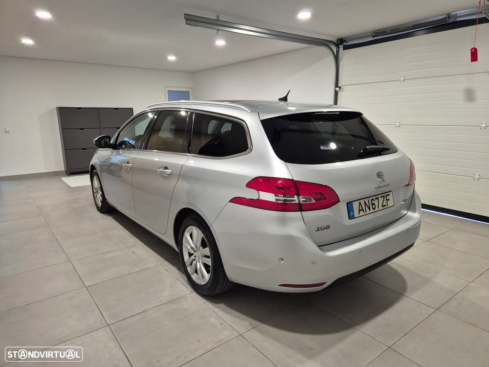 Peugeot 308 SW BlueHDi 120 Stop & Start Allure - 4