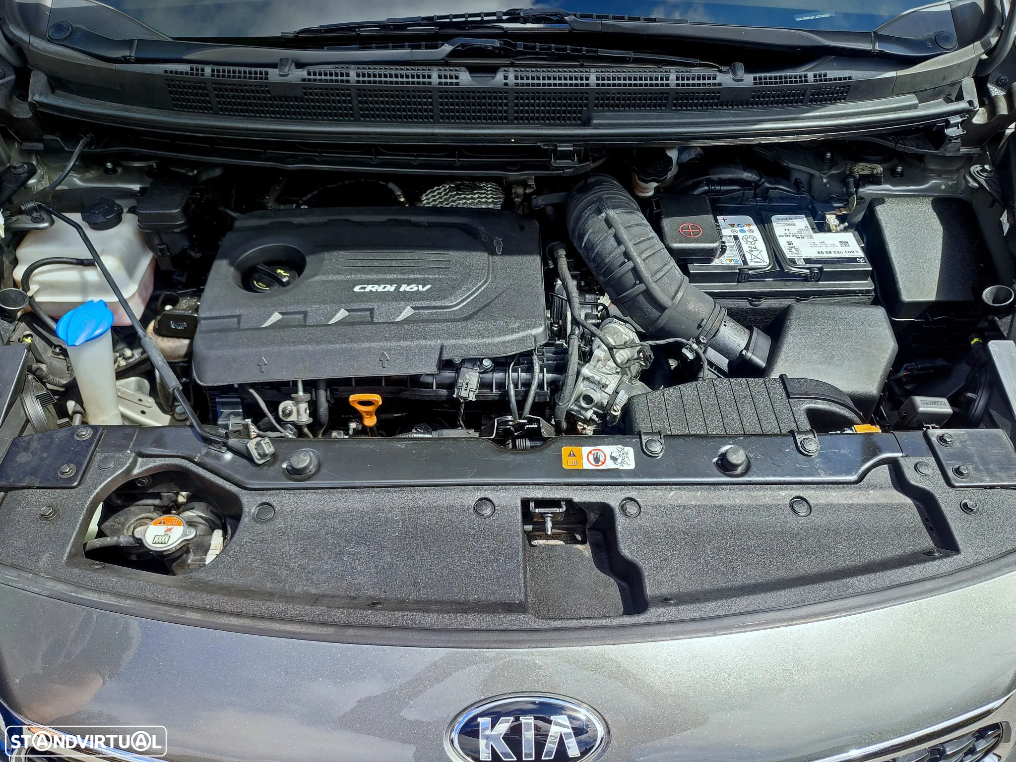 Kia Carens 1.7 CRDi ISG TX - 35