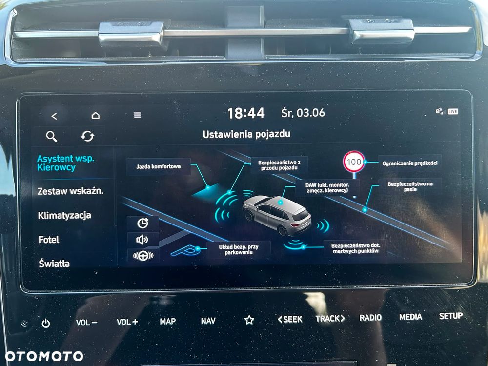 Hyundai Tucson 1.6 CRDi 48V Platinum 2WD DCT - 32
