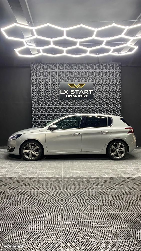 Peugeot 308 PureTech 130 EAT6 Stop & Start Allure - 4