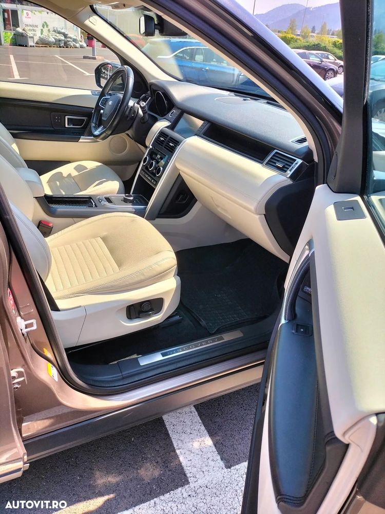 Land Rover Discovery Sport 2.0 l TD4 HSE Luxury Aut. - 6