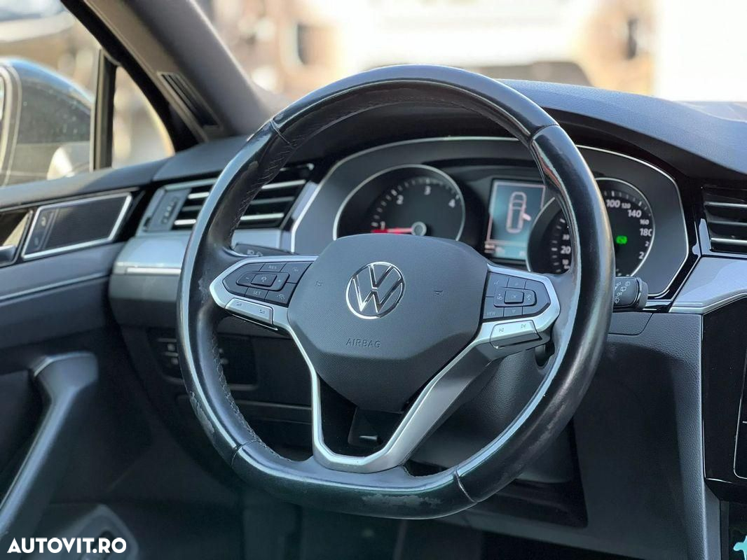 Volkswagen Passat Variant 2.0 TDI DSG Comfortline - 14