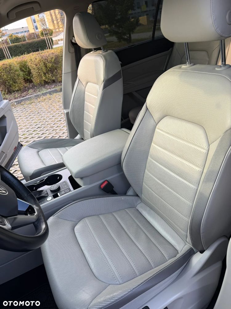 Volkswagen Atlas - 32