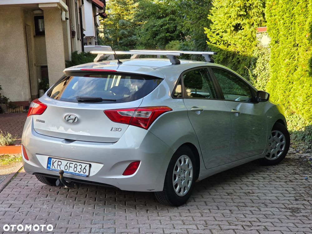 Hyundai i30 1.4 CRDi Comfort - 3