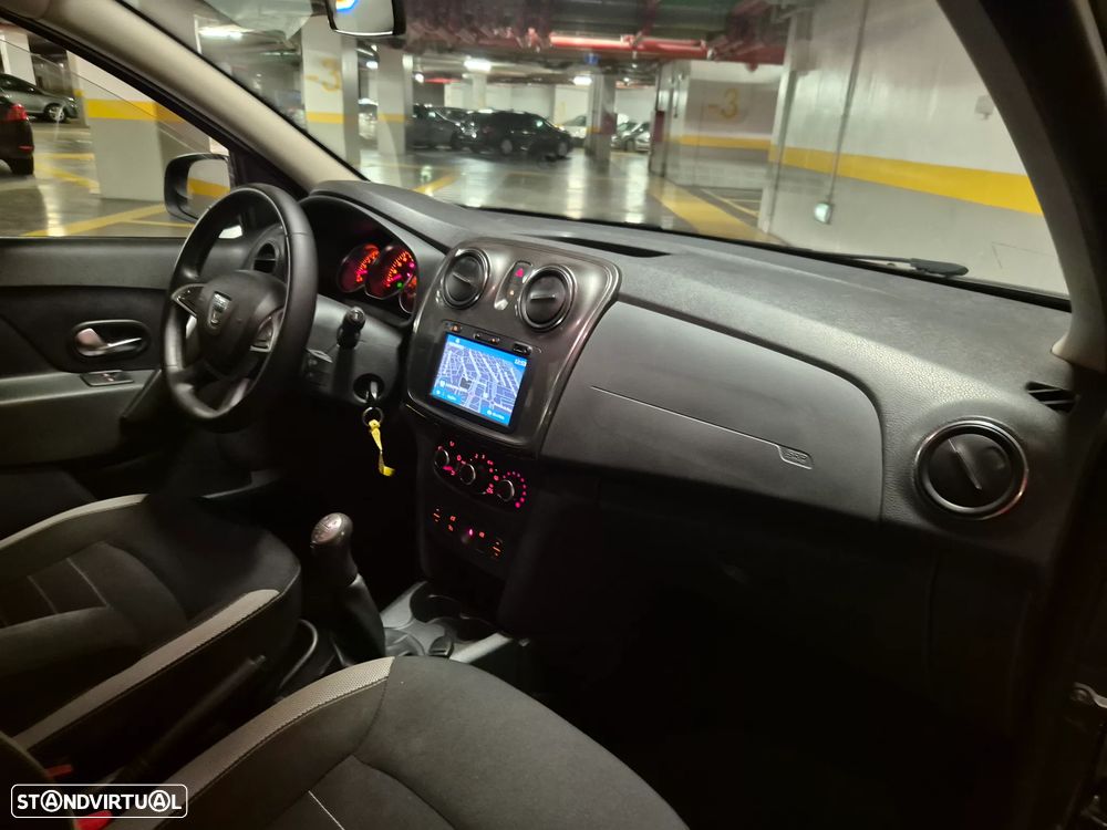 Dacia Sandero 0.9 TCe Stepway - 42