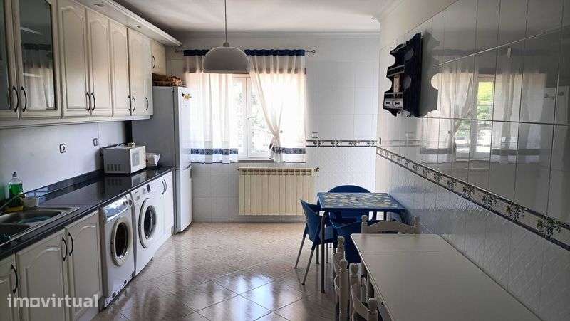 Apartamento T3+1 – Covilhã, Avenida da Anil - em zona de excelência. - Grande imagem: 2/12