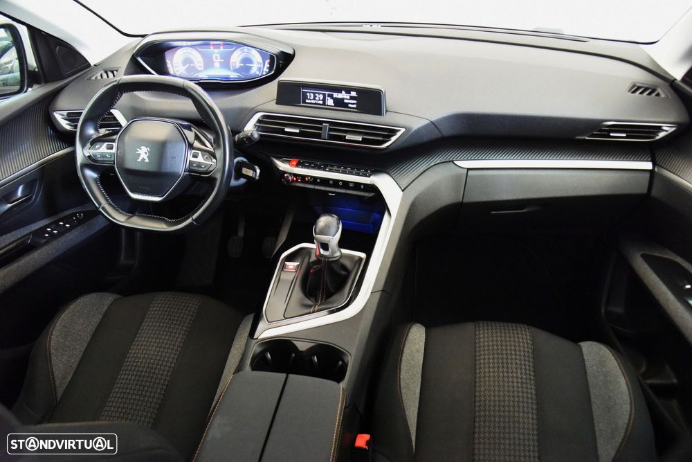 Peugeot 5008 1.2 PureTech Active Pack - 12