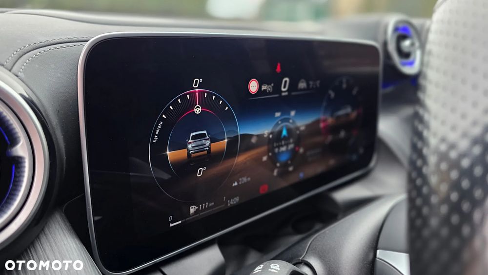 Mercedes-Benz GLC 300 d 4Matic 9G-TRONIC AMG Line Advanced - 22