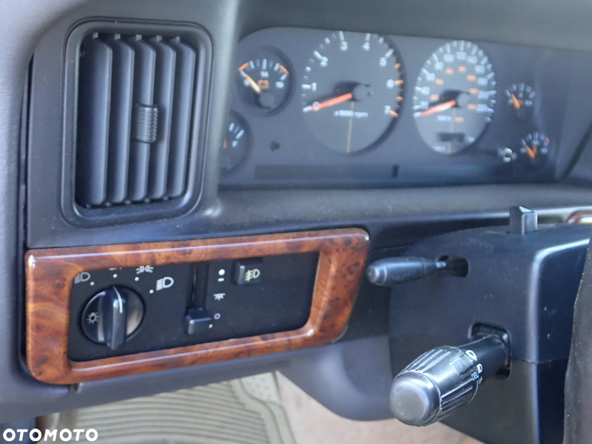 Jeep Grand Cherokee - 18