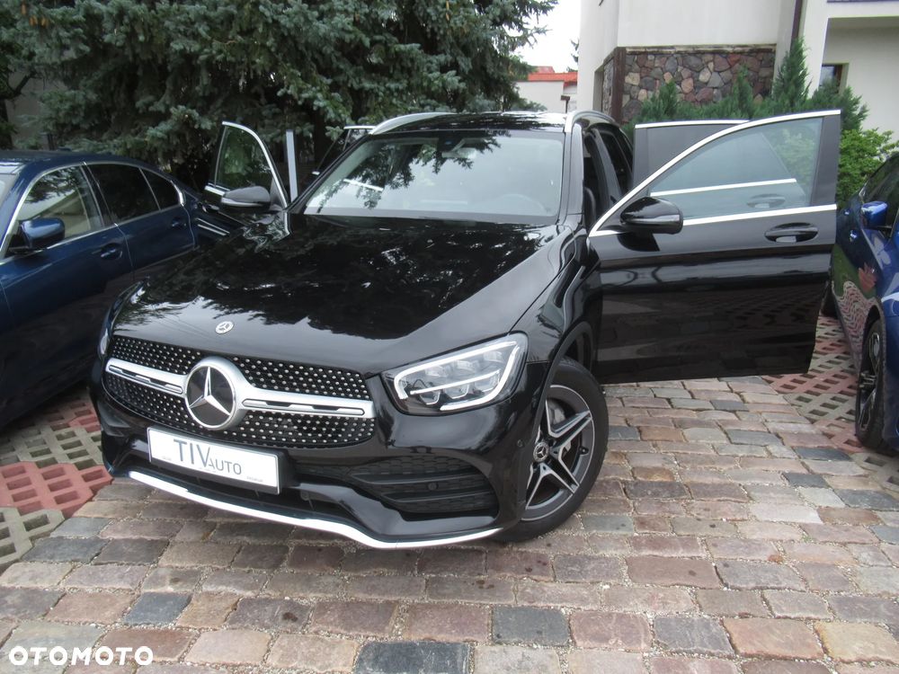 Mercedes-Benz GLC 200 4Matic 9G-TRONIC AMG Line - 35