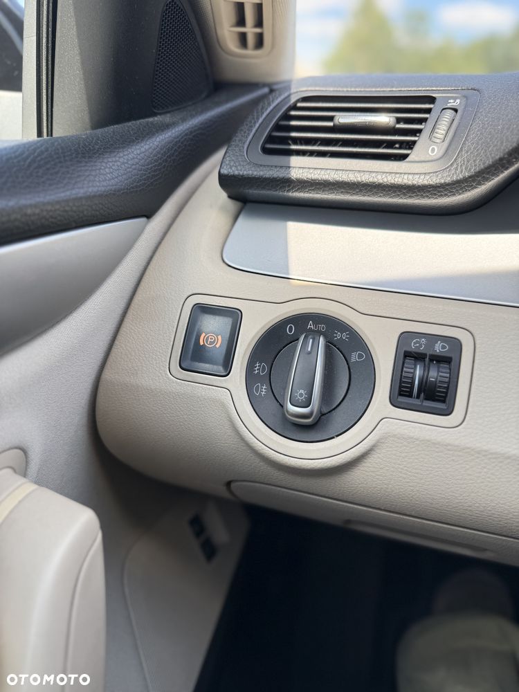 Volkswagen Passat CC 2.0 TDI DPF - 20