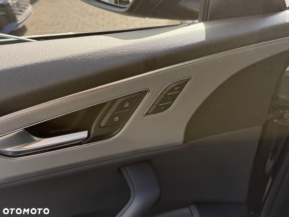 Audi Q8 - 15