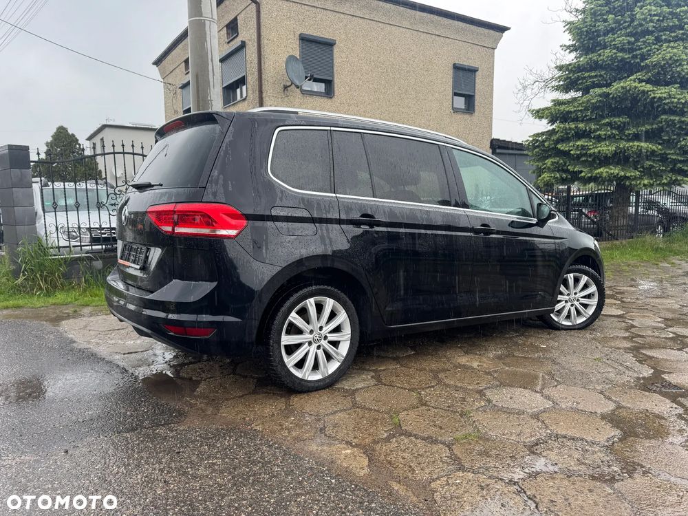 Volkswagen Touran 2.0 TDI BMT Highline DSG - 4
