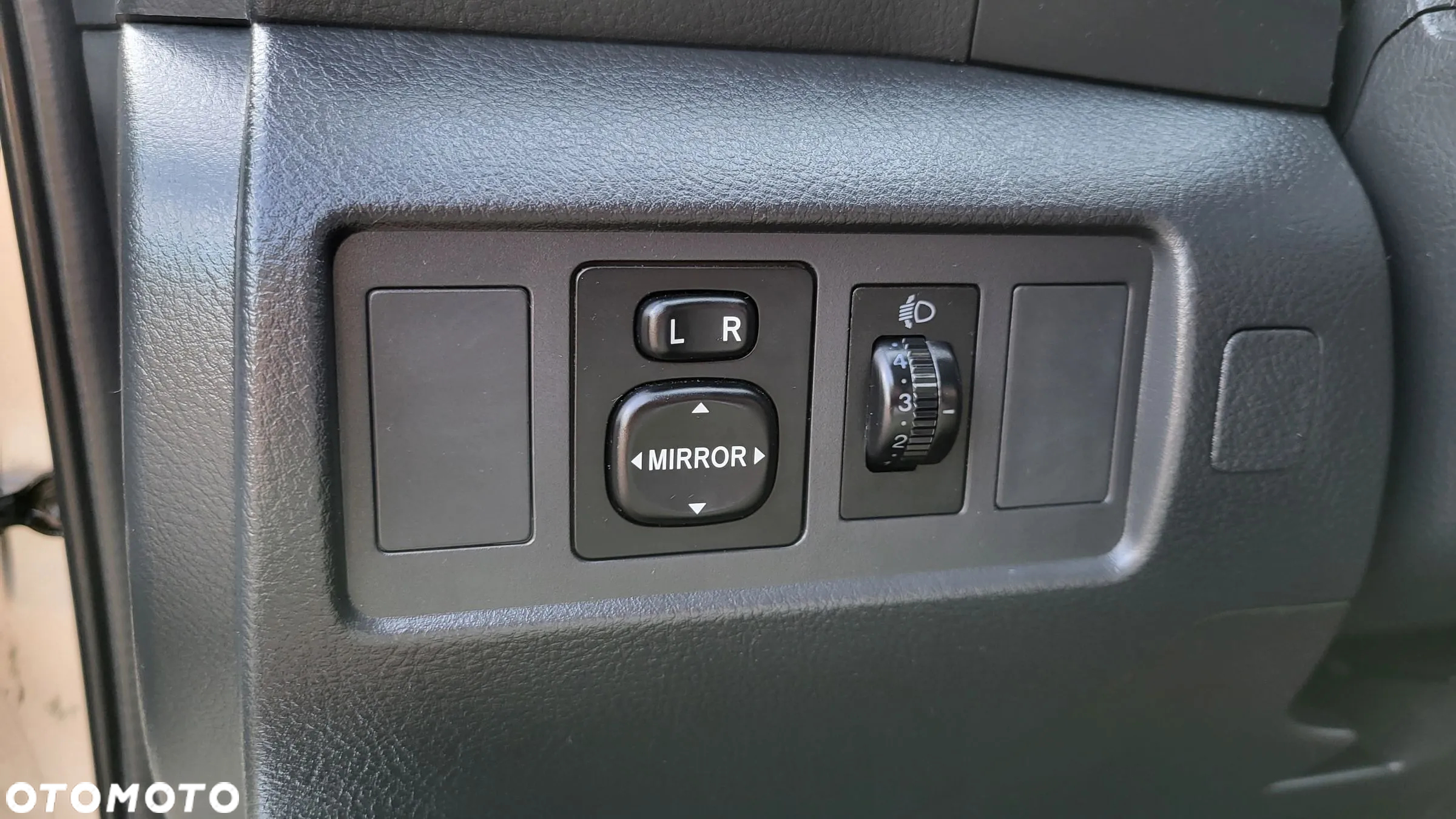 Toyota Corolla Verso 1.8 Multi-Mode Sol - 21