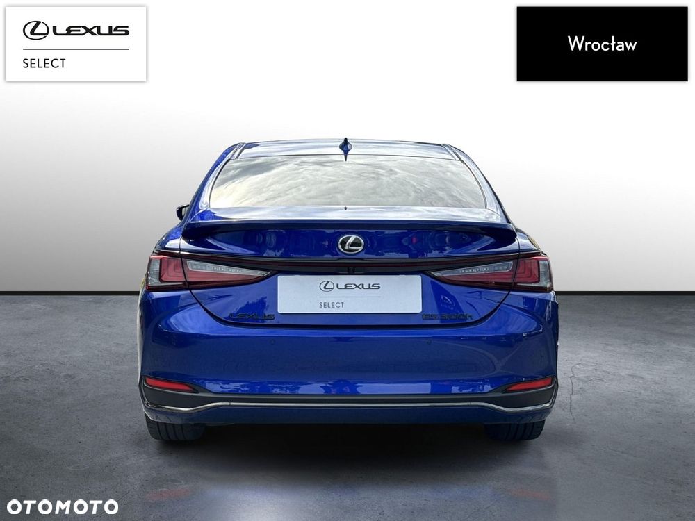 Lexus ES 300h F Sport Edition - 4