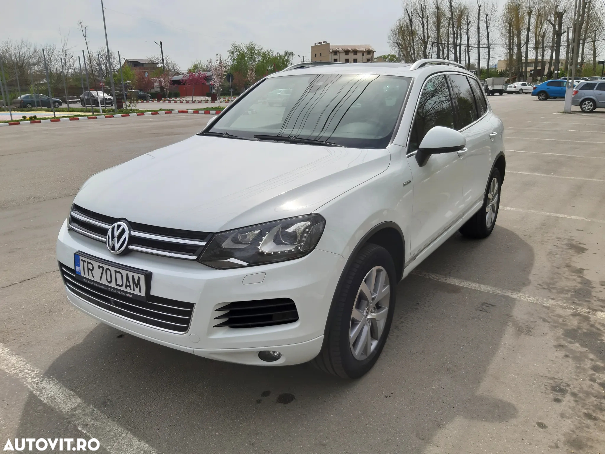 Volkswagen Touareg 3.0 V6 TDI BMT - 2
