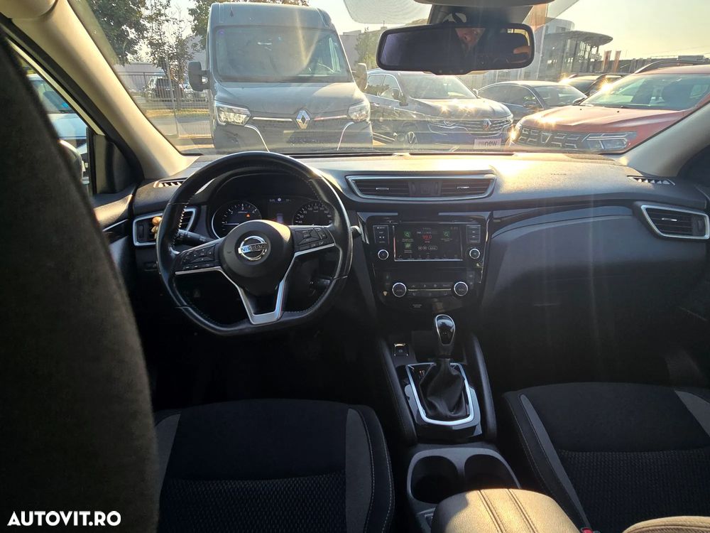 Nissan Qashqai 1.7 dCi Xtronic ALL-MODE 4x4i TEKNA+ - 19