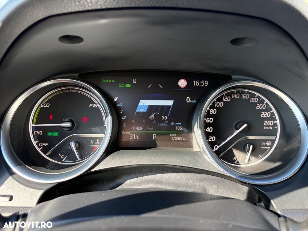 Toyota Camry 2.5 Exclusive - 13