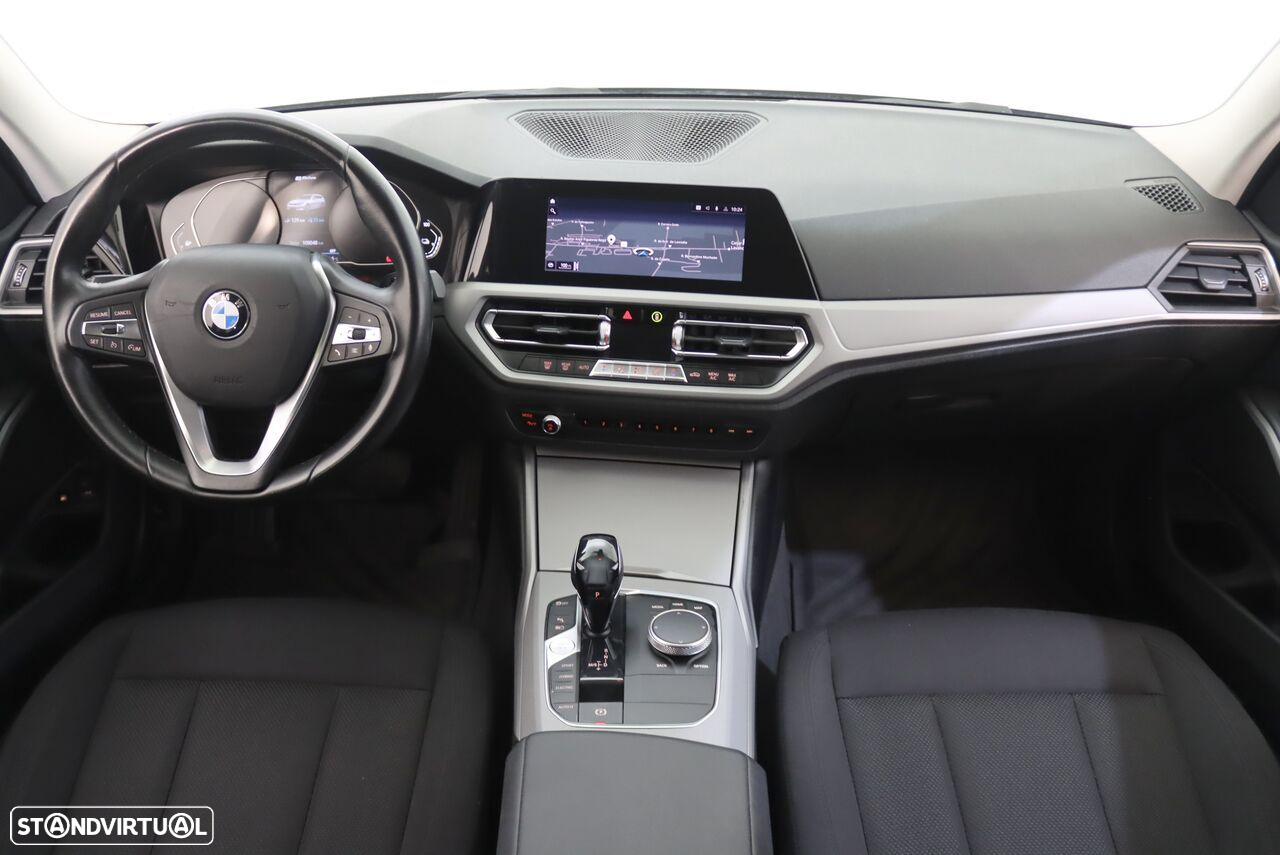 BMW 330 e Touring Corporate Edition Auto - 6