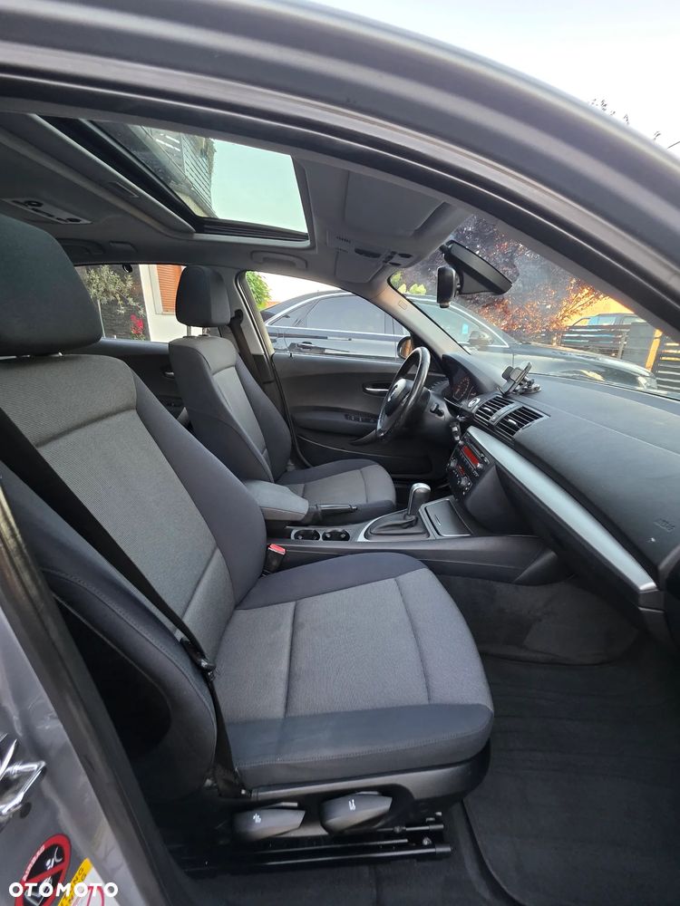 BMW Seria 1 120i - 17