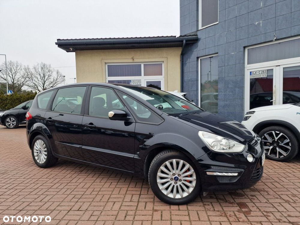 Ford S-Max 2.0 TDCi DPF Champions Edition - 13