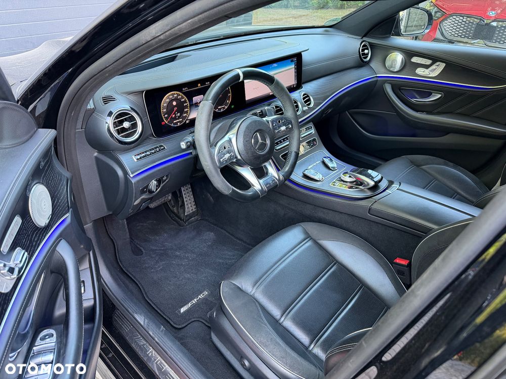Mercedes-Benz Klasa E AMG 63 S 4Matic+ AMG Speedshift MCT-9G - 8
