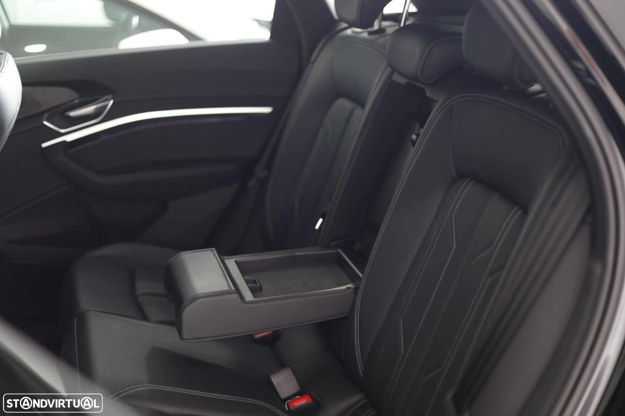 Audi e-tron 55 quattro S line - 29