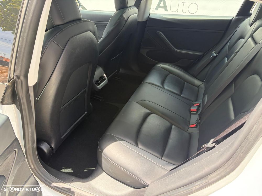 Tesla Model 3 Standard Range Plus RWD - 11