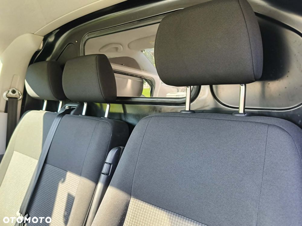 Volkswagen Transporter - 20
