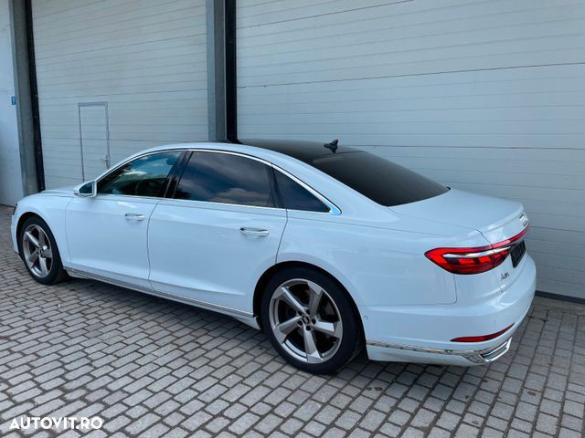 Audi A8 - 5