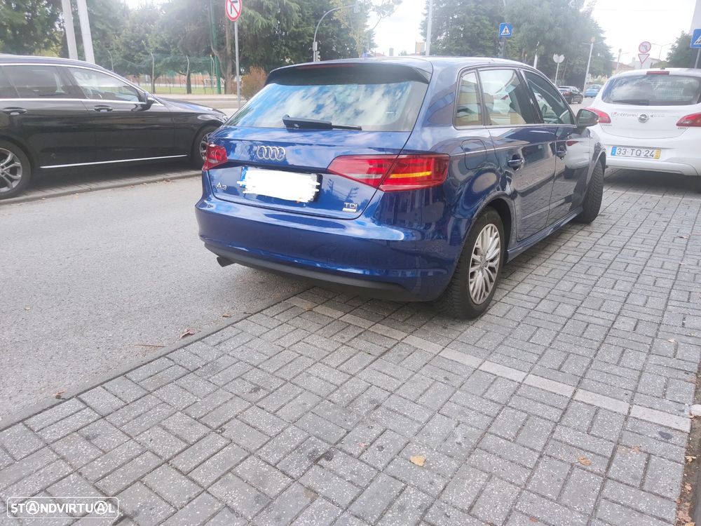 Audi A3 Sportback 1.6 TDI - 3