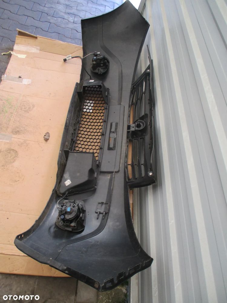 DACIA SANDERO I 2009-2012 ZDERZAK PRZEDNI PRZÓD - 4