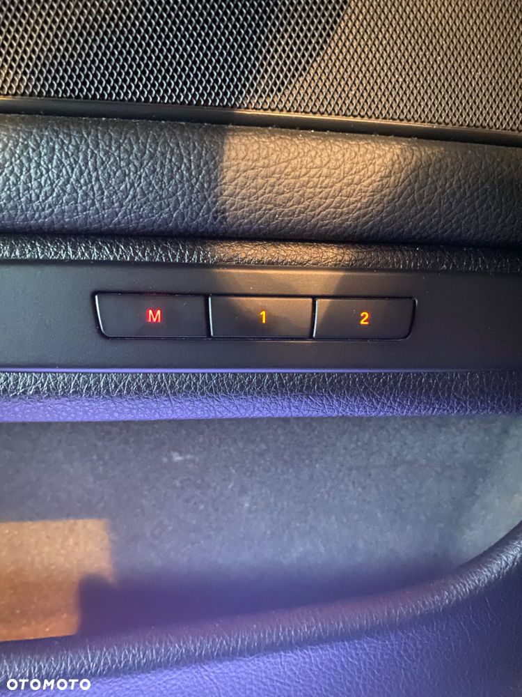 BMW Seria 5 520d - 13