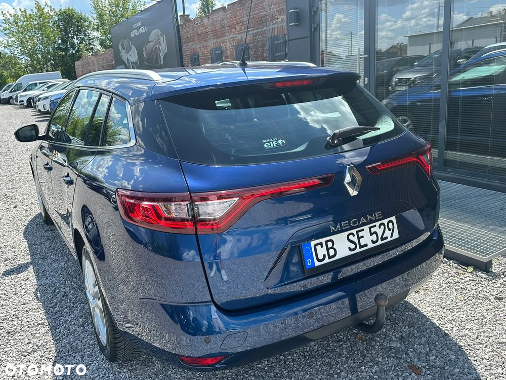 Renault Megane ENERGY TCe 100 EXPERIENCE - 9