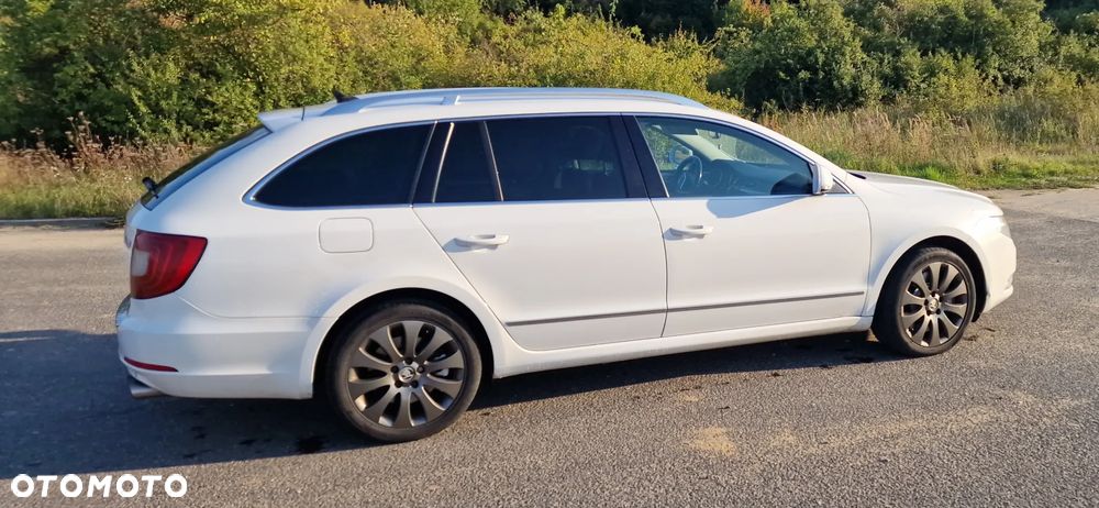 Skoda Superb 3.6 FSI 4x4 Elegance DSG - 10