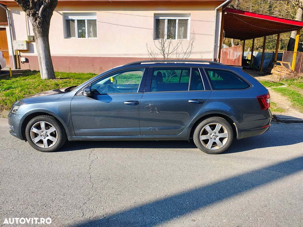 Skoda Octavia 1.5 TSI DSG Style - 4