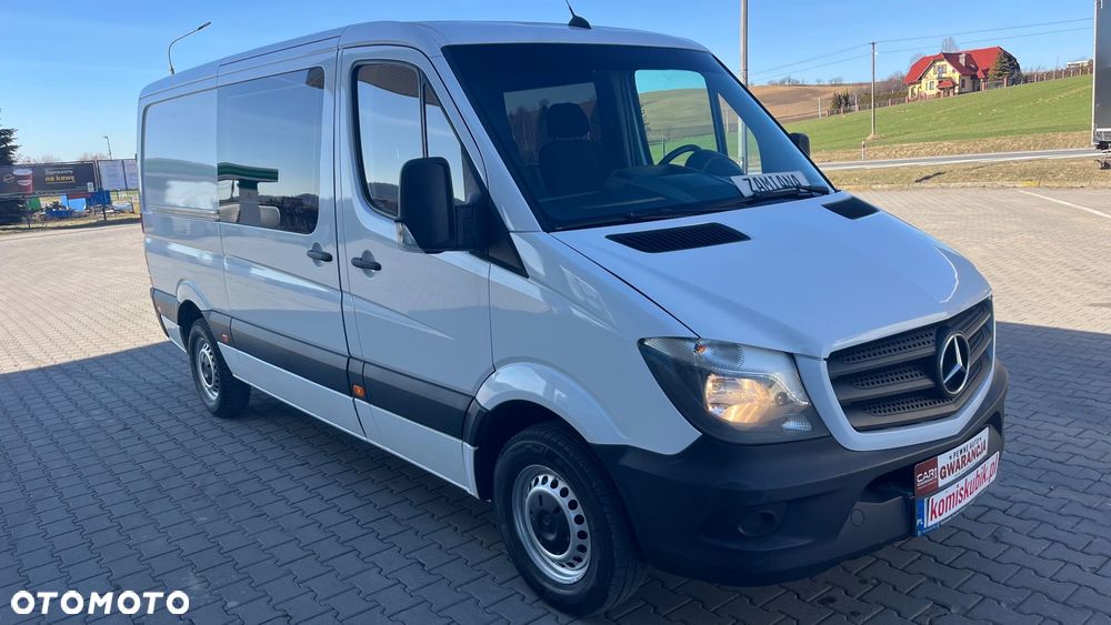 Mercedes-Benz Sprinter - 20